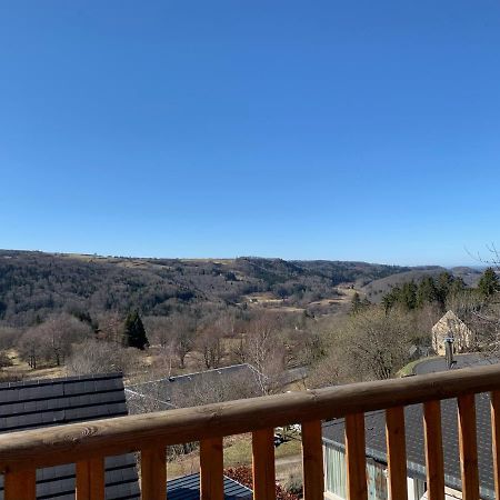 Chalet montagnard Perce Neige avec terrasse plein sud-5 personnes Murat-le-Quaire Extérieur photo